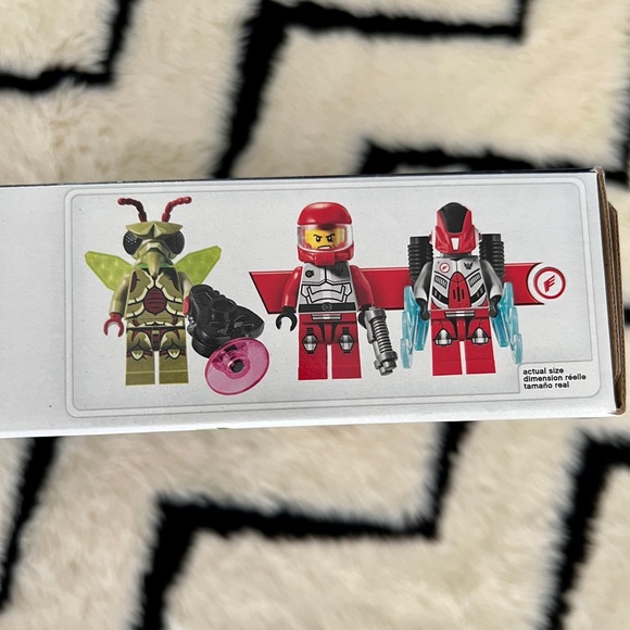 LEGO Galaxy Squad Warp Stinger Set NIB ✨RARE✨ Factory Sealed ✨ Complete Set - Picture 4 of 10